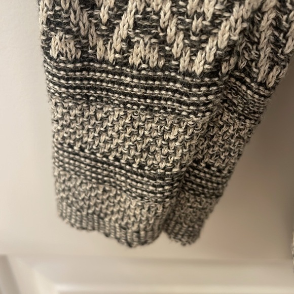 Eight Eight Eight Pull Over Cotton Sweater/Herringbone - Picture 4 of 8